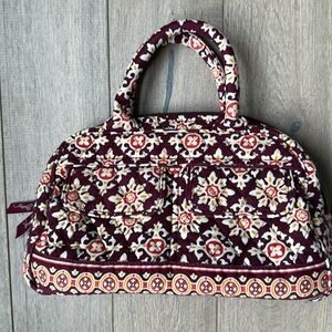Vera Bradley Lola Medallion Pattern Bag